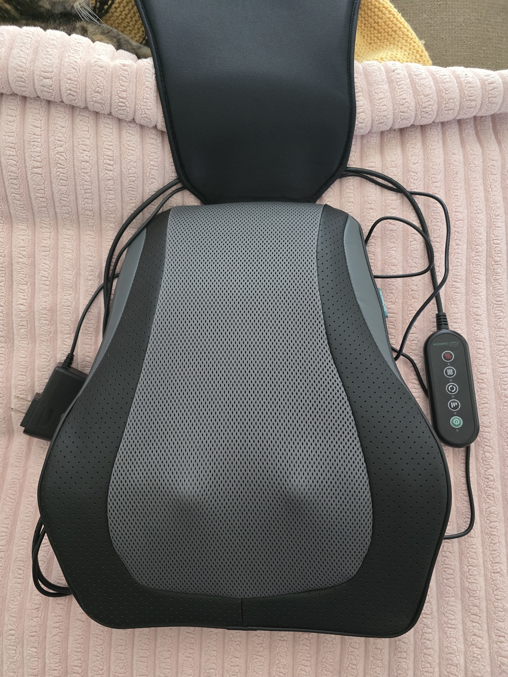 Snailax Gray and Black Massage Seat Cushion with Remote